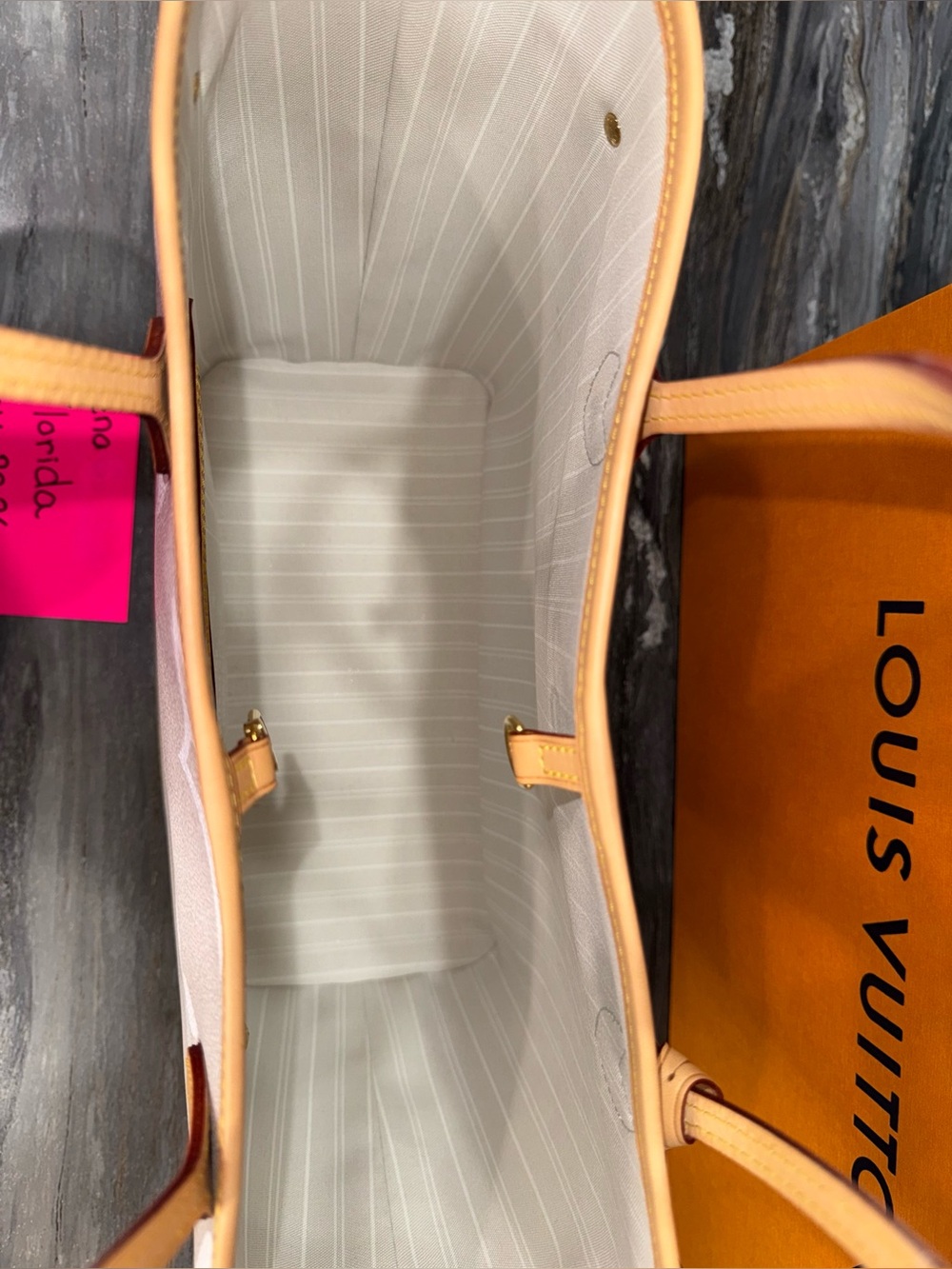 Louis Vuitton By The Pool Neverfull MM Mist/Brume - Picture 8 of 16